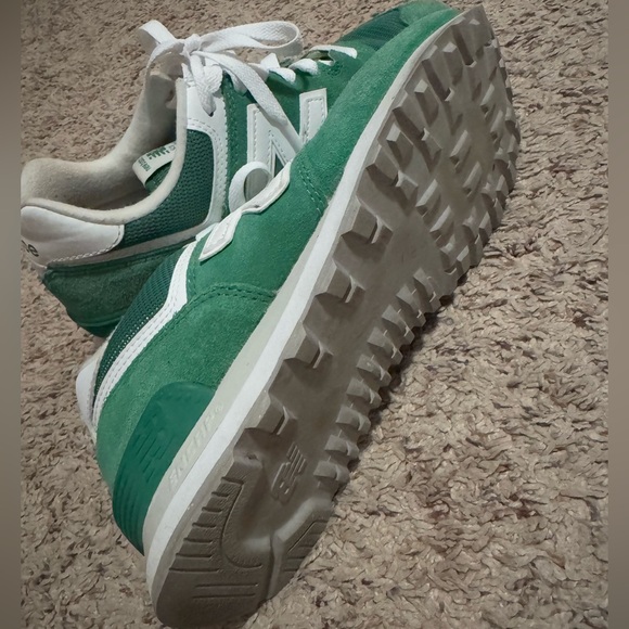 New Balance 574 Classic - Picture 4 of 5